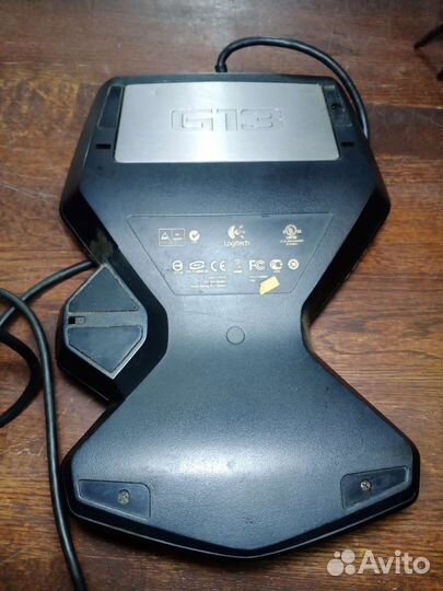 Игровая клавиатура logitech