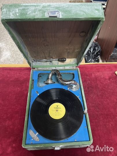 Патефон СССР