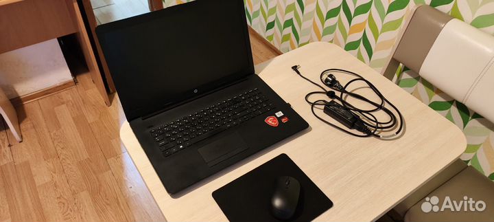 Ноутбук hewlett packard 17.3