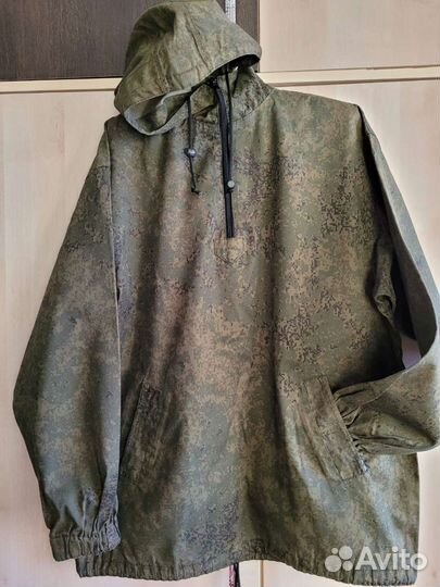 Камуфляжный костюм