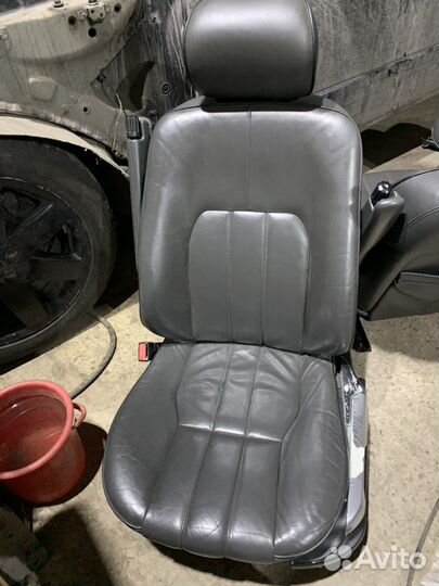 Сиденья Range Rover 02-06 l322