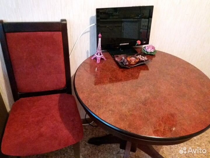 Круглый стол