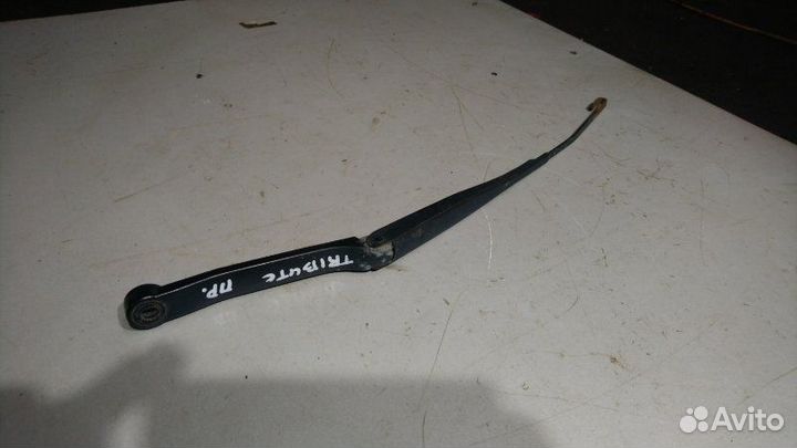 Поводок дворников правый Mazda Tribute 2.0 YF 2001