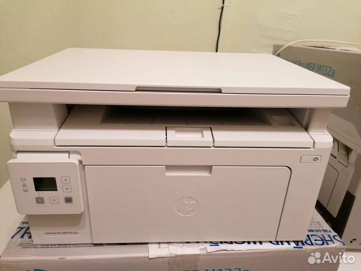 Мфу нр 132а, б/у есть 1 шт полный комплект