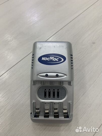 Зарядное устройство для аккумуляторных батареек