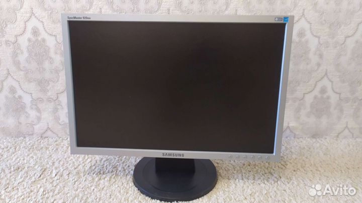 Монитор Samsung SyncMaster 920nw 19 дюймов