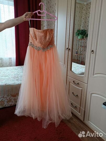 Вечернее платье на выпускной 42 44
