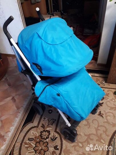 Продам коляску в отличном состоянии. Легко складыв