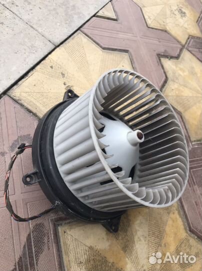 Моторчик печки Mercedes ML 164 GL 164