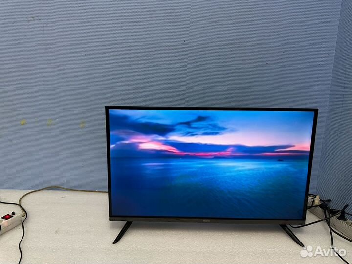 Телевизор Haier 32 SMART TV S1