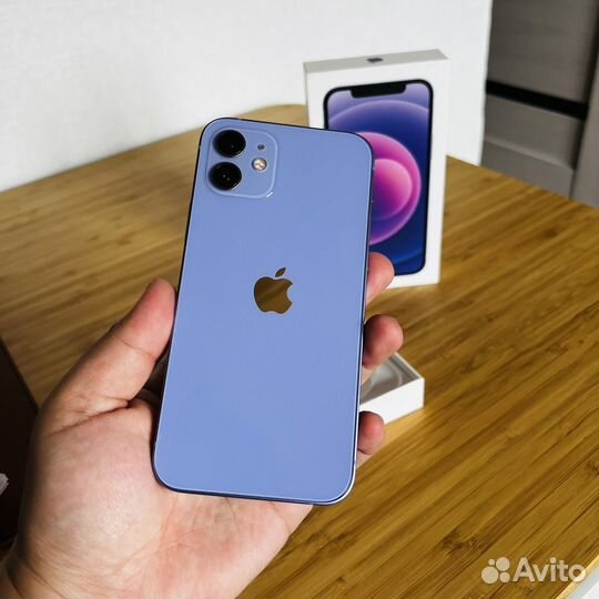 iPhone 12, 64 ГБ