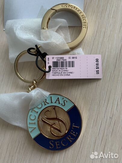 Брелок Victoria‘s Secret