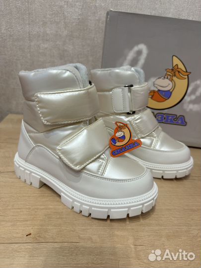 Продаю новую зимнюю обувь 29 р(19 см стопа)