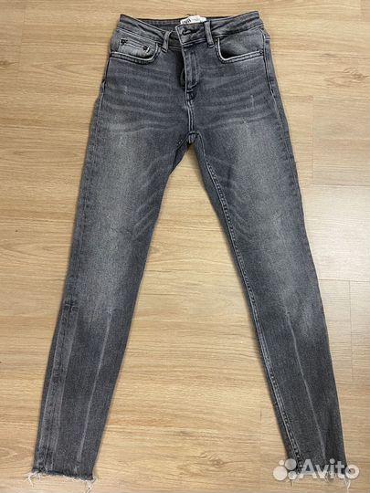 Джинсы zara женские