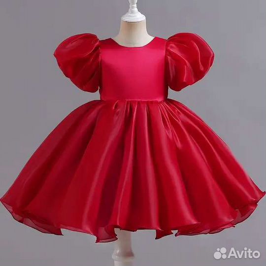 Пышное нарядное платье для девочки