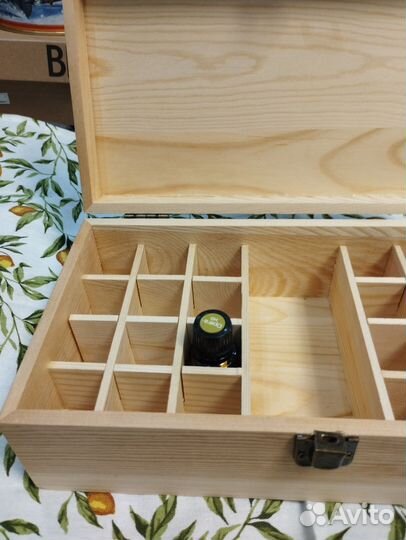 Деревянная коробка для эфирных масел