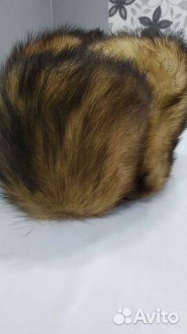 Мужская шапка и женская