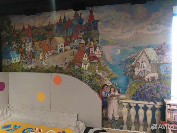 Художник роспись стен