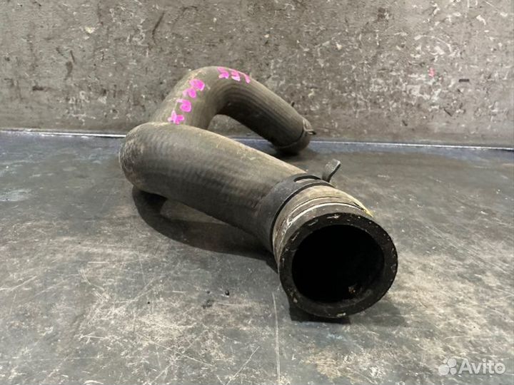 Патрубок охлаждения верхний Chevrolet Captiva C140