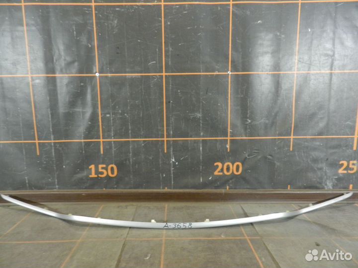 Декоративная накладка бампера-Mercedes-Benz E-W213