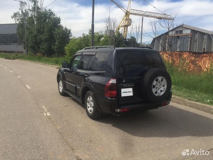 Mitsubishi Pajero 3.2 AT, 2005, 178 500 км