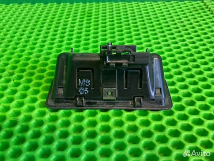 Кнопка открывания багажника Bmw X5 E70 N57D30A
