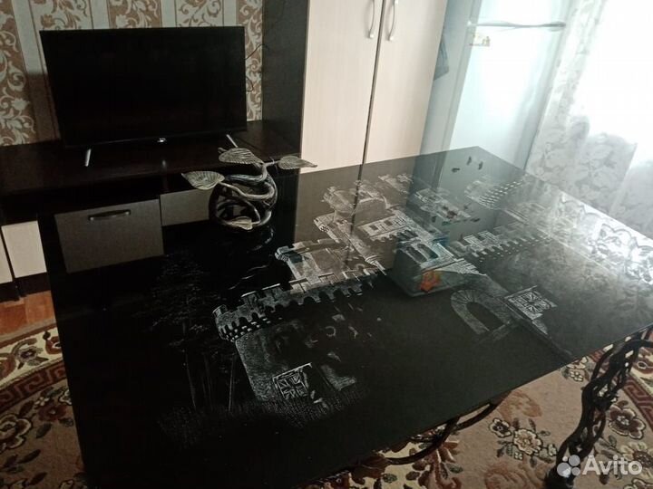 Кованый стол