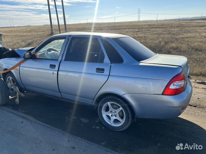 Приора в полном разборе 2008 седан