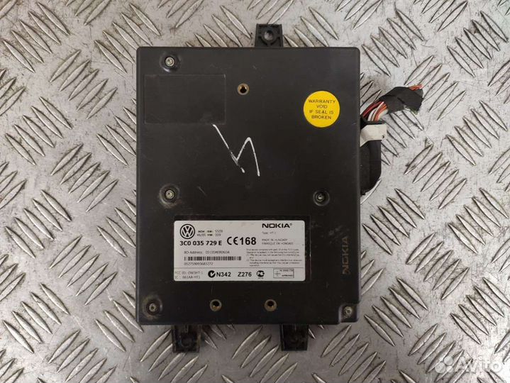 Блок управления телефоном Volkswagen Passat B6 2.0