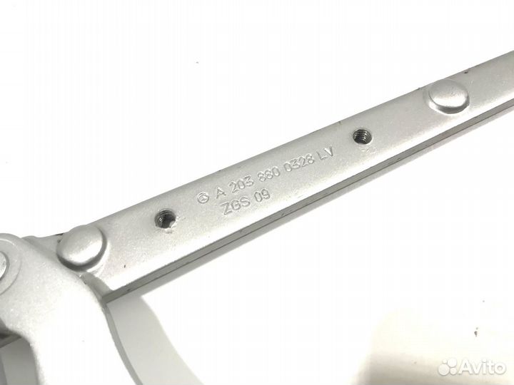 Петля капота левая Mercedes C W203