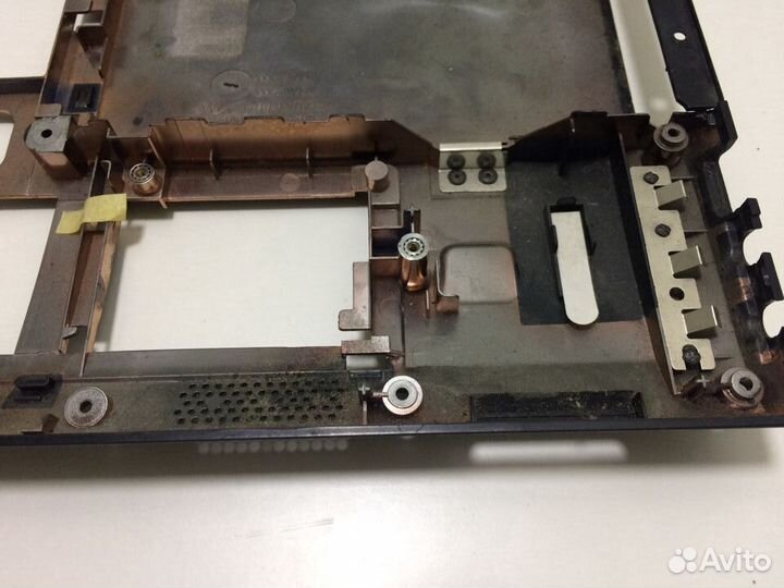 Поддон ноутбука Lenovo B560