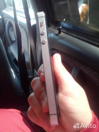 Телефон iPhone 5s