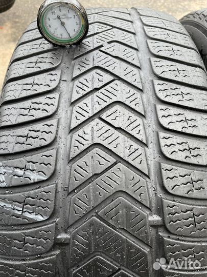 Pirelli Winter Sottozero 3 245/45 R19