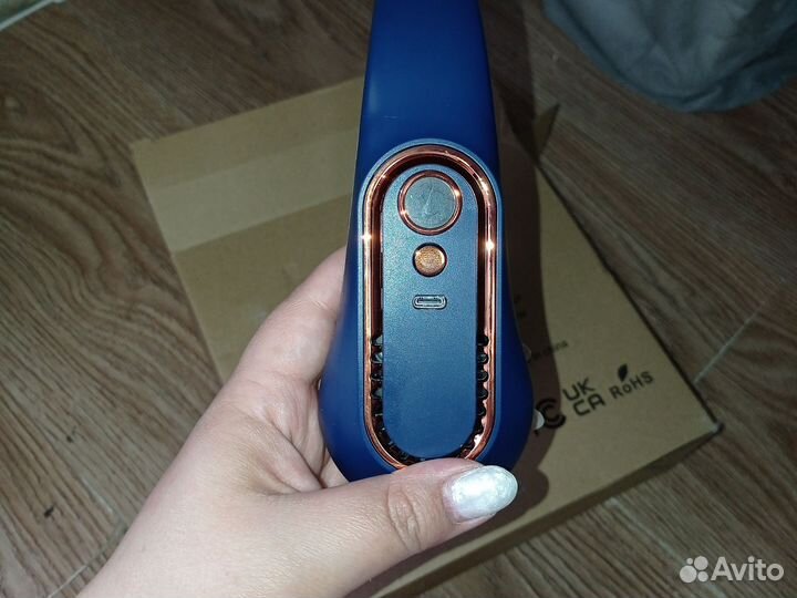 Вентилятор на шею / портативный вентилятор