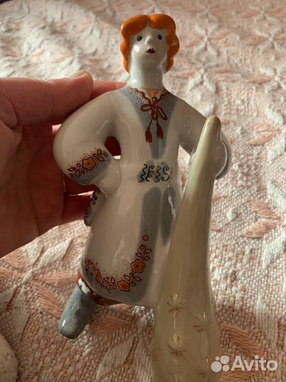 Катигорошек фарфор СССР статуэтка