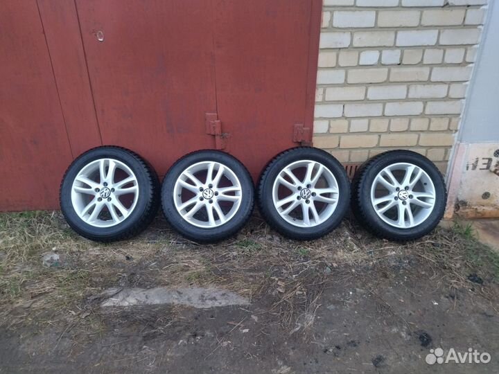 Nokian Tyres Hakkapeliitta 5 185/60 R15 88