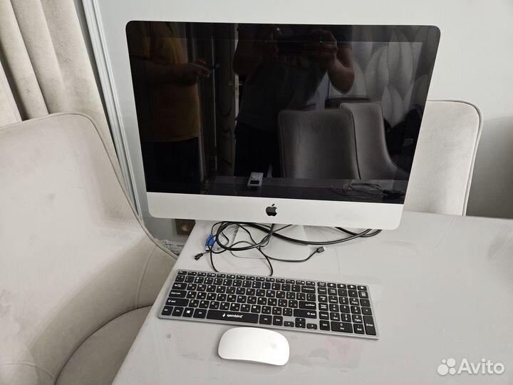 Apple iMac 21.5 mid2011