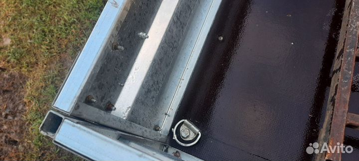 Прицеп легковой бу с документами 3Х1,5Х0,3