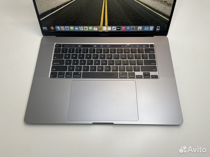 Топовый macbook pro 16 2019 i9/2.4 32Gb 5500M 8Gb