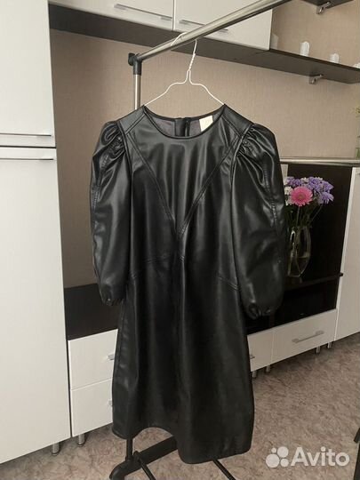 Кожаное платье hm