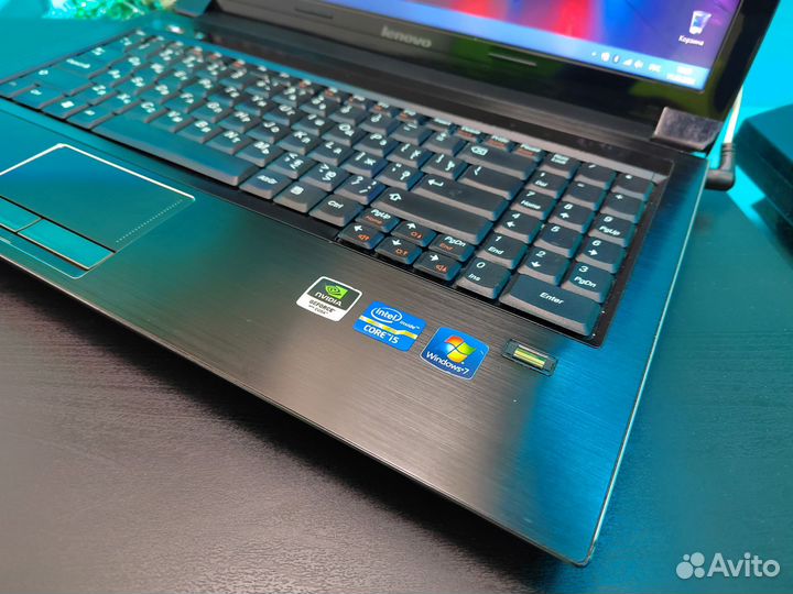 Быстрый Lenovo V560 (Core i5/ GeForce 1Gb/ 500Gb)