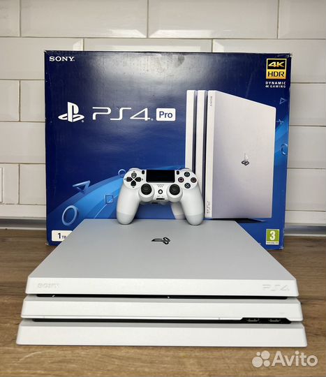 Sony PS4 pro 1tb +750 игр