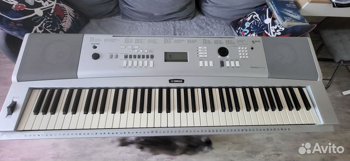 Синтезатор yamaha DGX-220