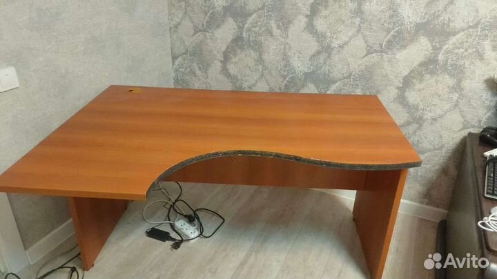 Компьютерный стол бу