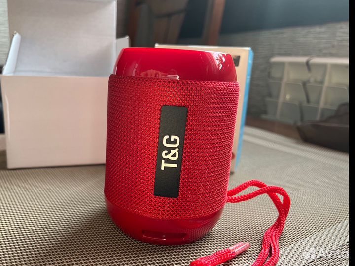 Портативная колонка