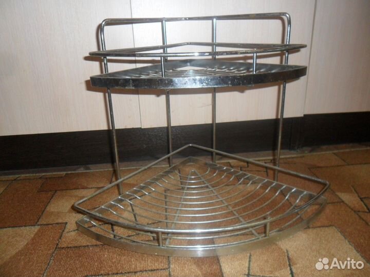 Продам угловую полку хром б/у