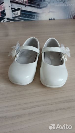 Туфли для девочки 25 размер