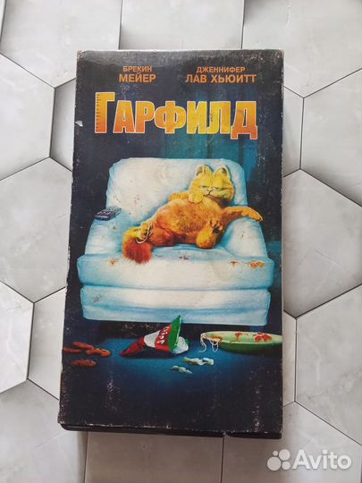Видеокассета Гарфилд
