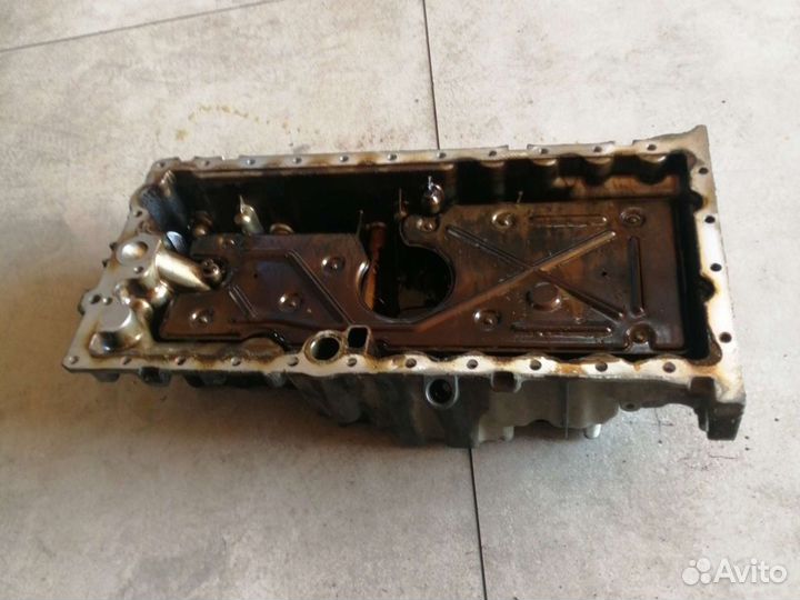 Подон двигателя на Volvo S80 B5254T6