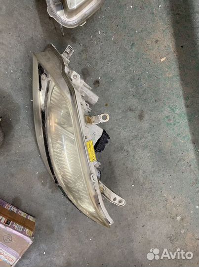 Фары toyota filder